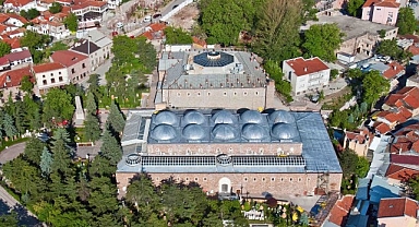 Aracınızı en uygun fiyatlarla kiralayın, Müzeler Haftasında kültür rotası yapın