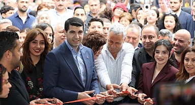 Avcılar’da Komşuluk Kültürü Büyüyor, Yeni Komşu Kafe Açıldı