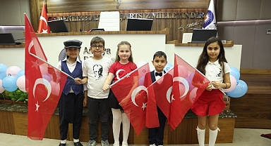 Büyükşehir’de 23 Nisan Temsili Çocuk Meclisi