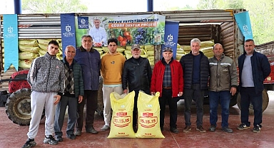Büyükşehir’den 1.785 üreticiye 500 ton gübre desteği