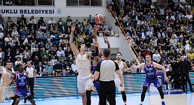 Konya Büyükşehir Belediyespor Yarı Finalde