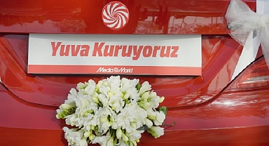 MediaMarkt Türkiye’nin ‘Gelin’ Arabası büyük ilgi gördü!