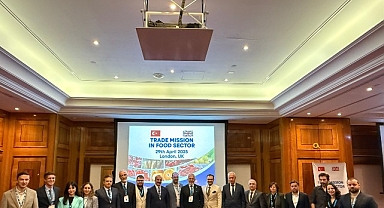İngilizlerin sofralarını Türk lezzetleriyle donatmaya gittiler