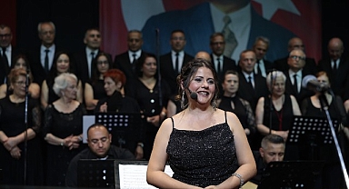 Konak’ta türkü şöleni