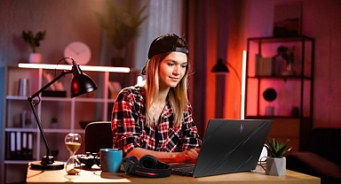 Oyun Tutkunlarına İndirimli Fiyatlarla Yaz Tatili Hediyesi: Acer Nitro V 15 Serisi