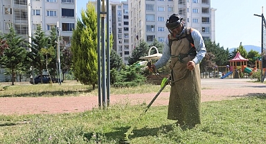 Canik’te Parklar Bakımlı ve Tertemiz